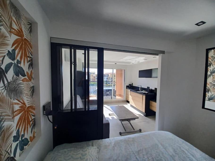 Cap'Nomad Studio Cote Mer - Balcon - Piscine - Parking 阿格德 外观 照片